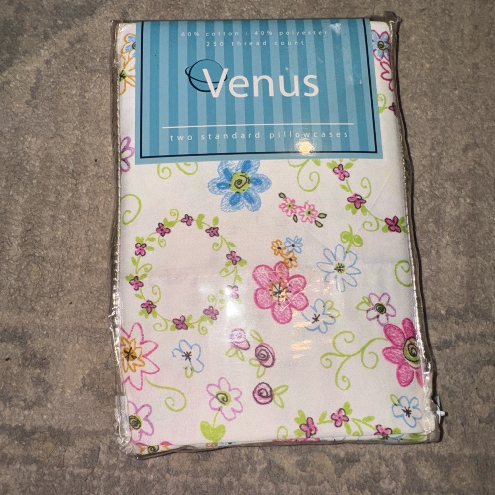 VENUS Floral Pillowcase Set pair White with Pink multi‎ flowers